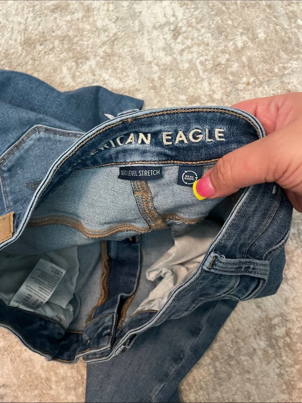American Eagle Outfitters Medium Blue Super High Rise Jeggings size 10 Short